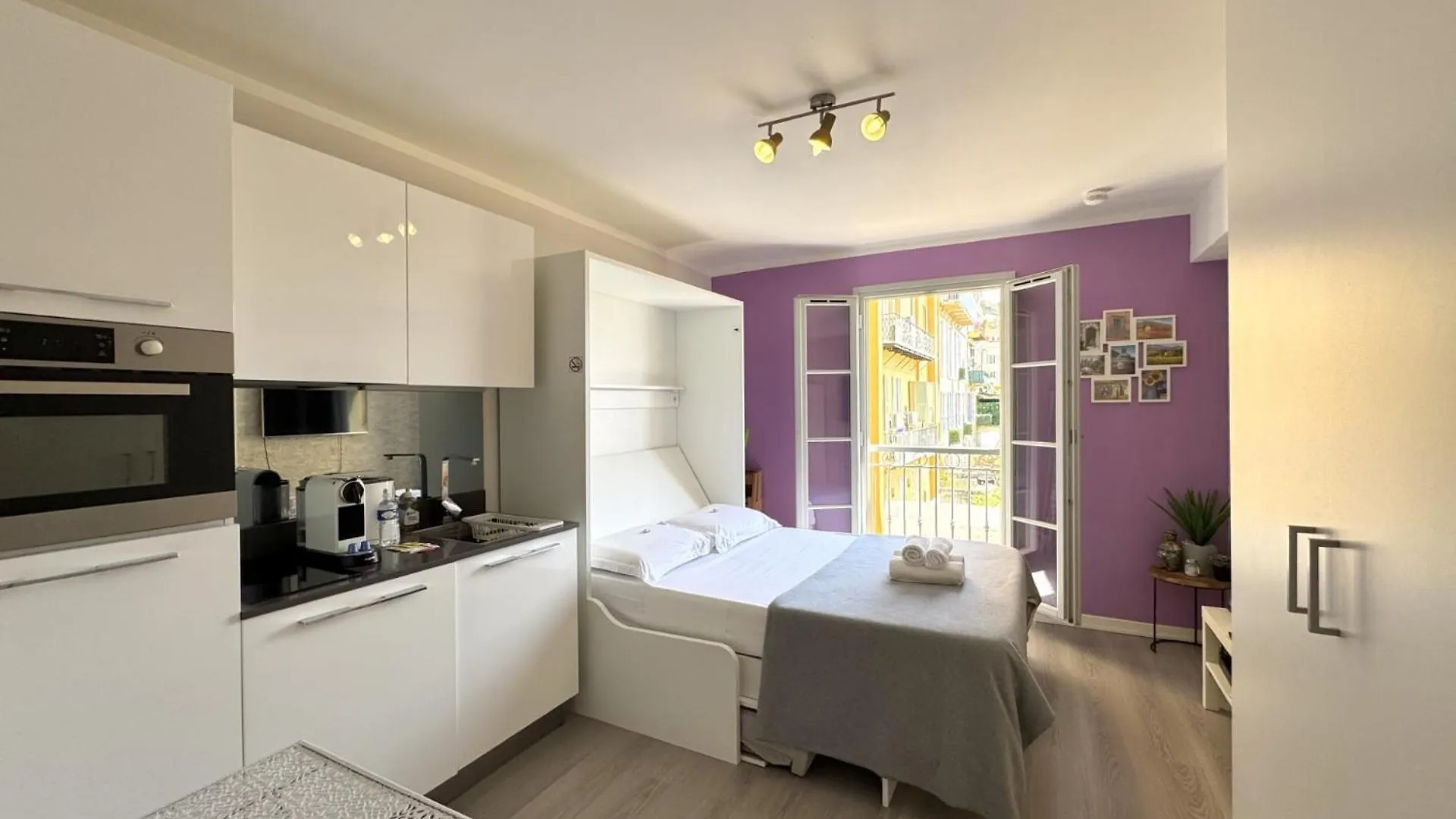 Aparthotel Riviera Nice Cote D'Azur - Old Town - Studio Ac - Sea View - 50M Promenade Des Anglais- La Maison Linda